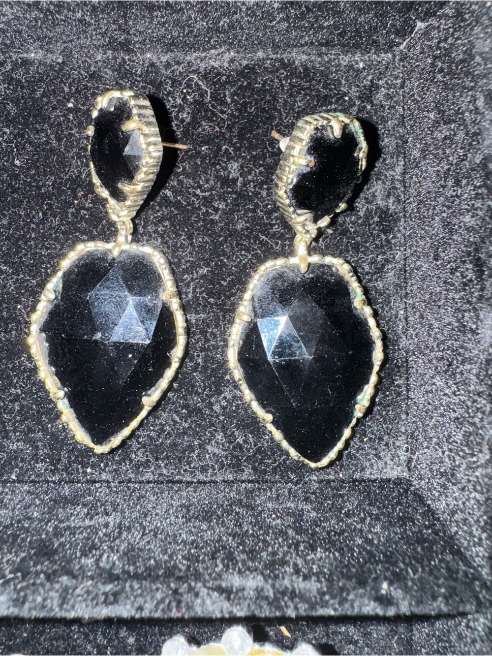 EUC - Kendra Scott - Gold-Trim Faux Onyx Drop Earrings